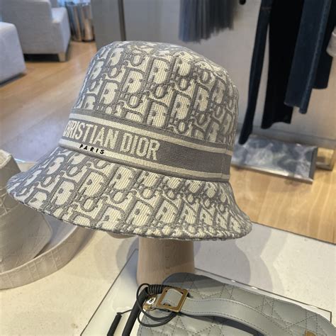 dior womens bucket hat|dior bucket hat women's.